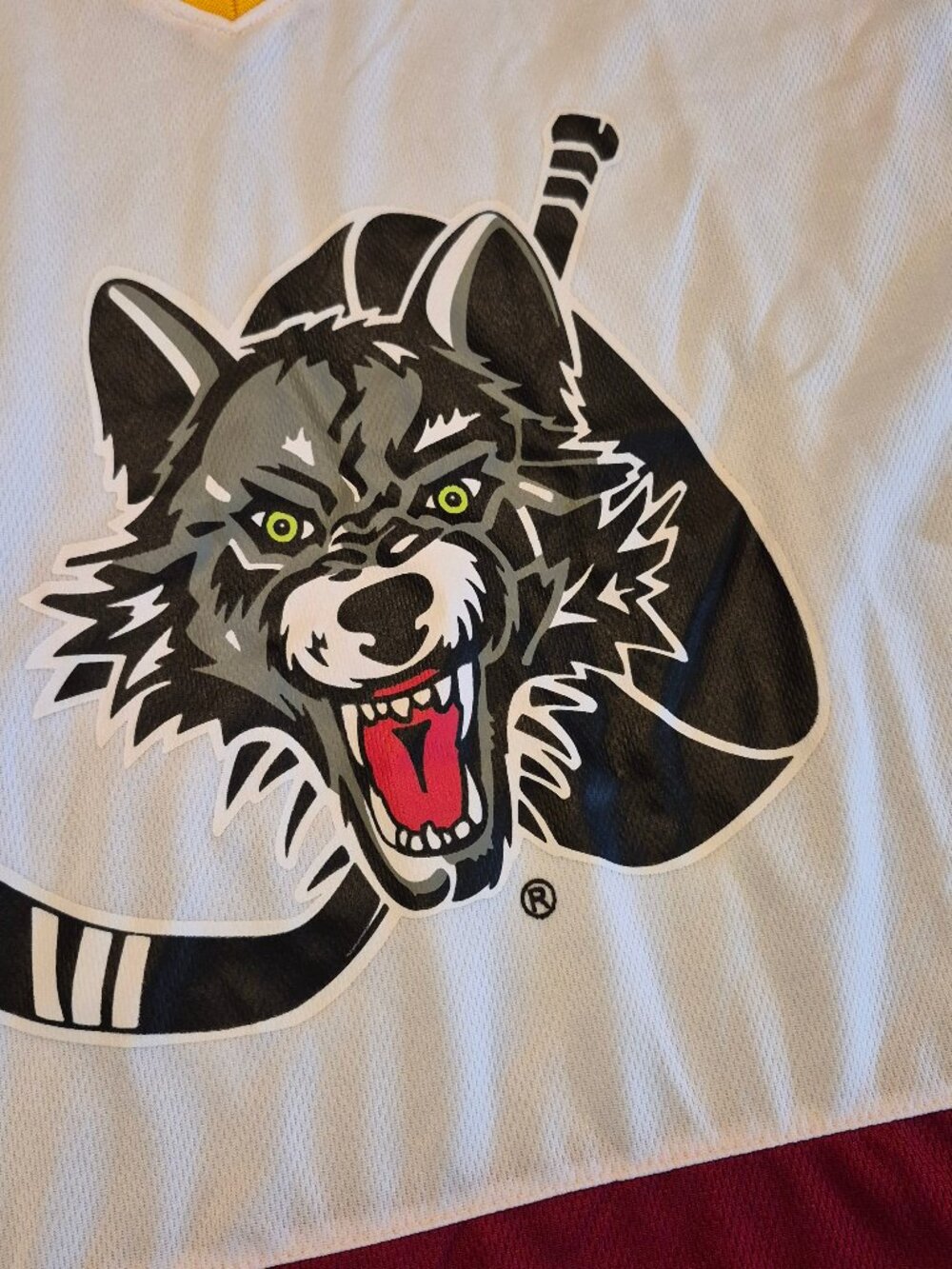 Chicago Wolves AHL Youth M Hockey Lightweight Jersey Maroon Coyote Promotions - Picture 2 of 9